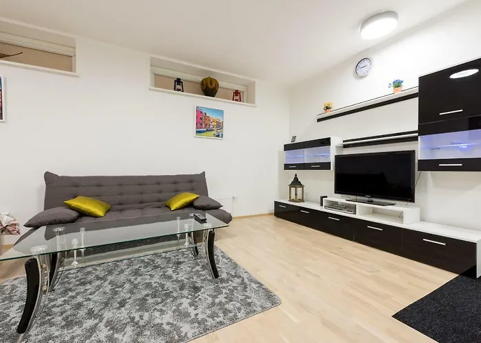 Telliskivi 16 * Talin